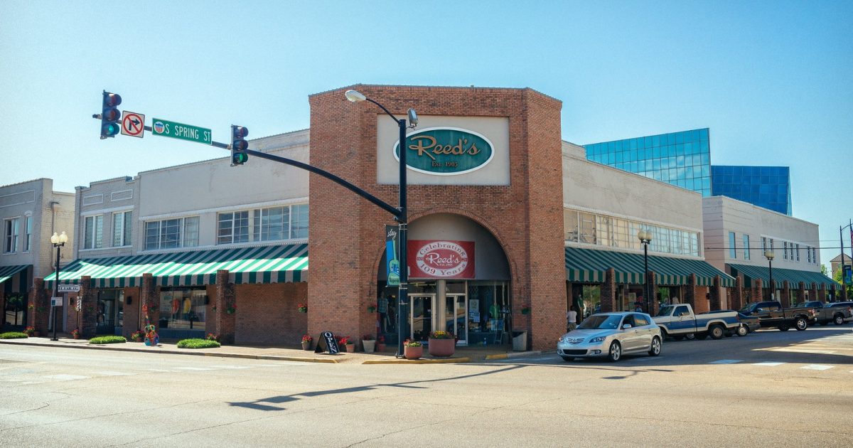 Reed's Tupelo, MS Visit Tupelo